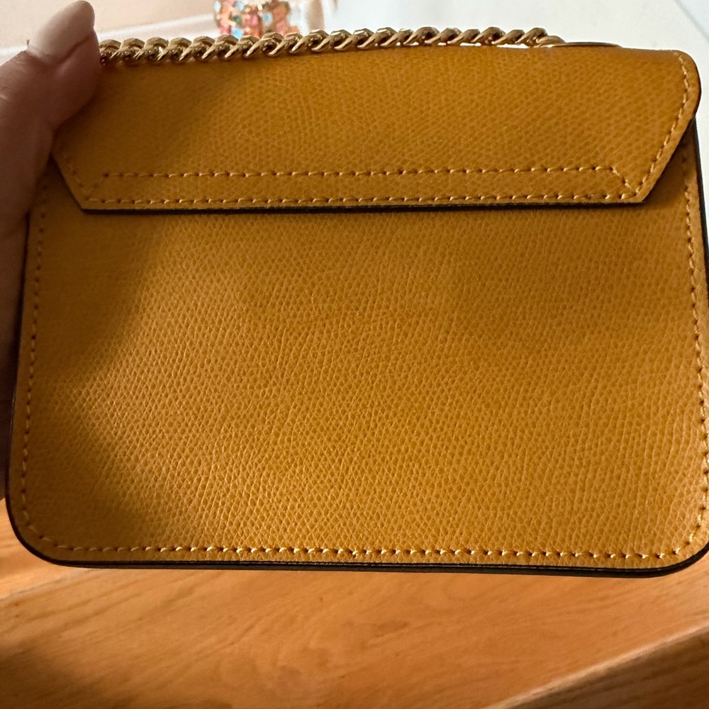 Valentino By Mario Valentino Yellow Mini Bag - Picture 4 of 6